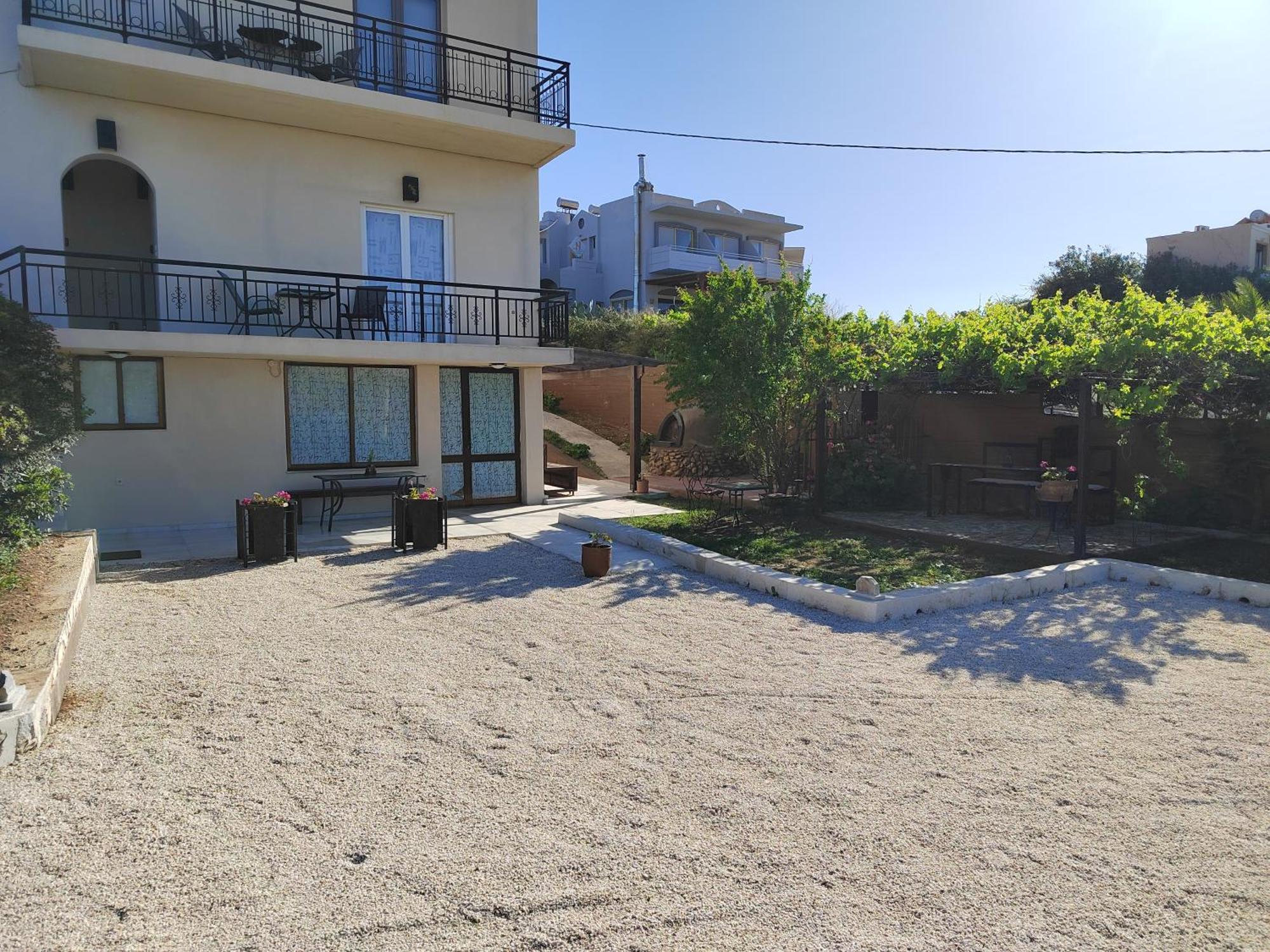 Manos Apartments Колимварион Экстерьер фото